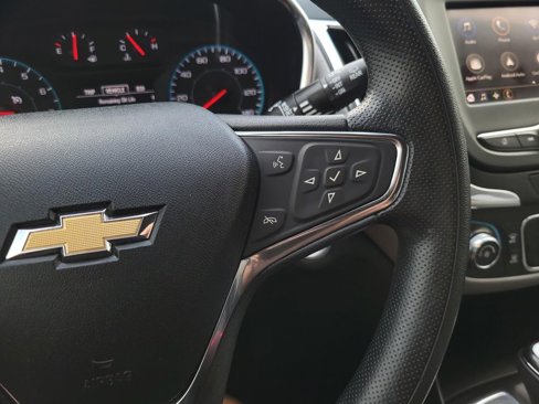 Used 2021 Chevrolet Equinox LS w/ LS Convenience Package image 22