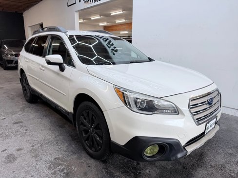 Used 2015 Subaru Outback 2.5i Limited w/ Popular Package #4 image 2