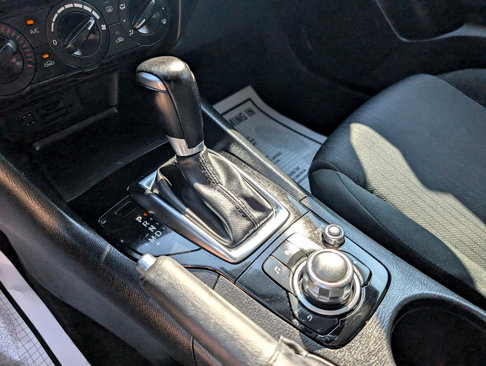 Used 2015 MAZDA MAZDA3 i Sport image 24