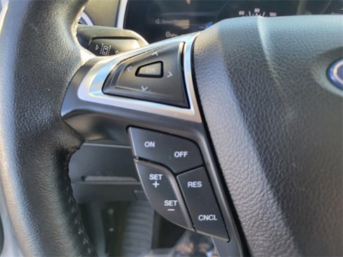 Used 2020 Ford Edge SEL w/ Cold Weather Package image 27