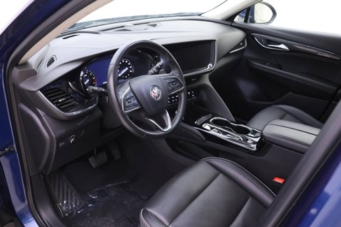 Used 2023 Buick Envision Essence image 3