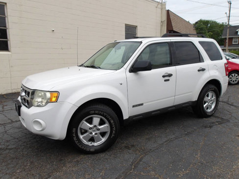Used 2008 Ford Escape XLT image 2