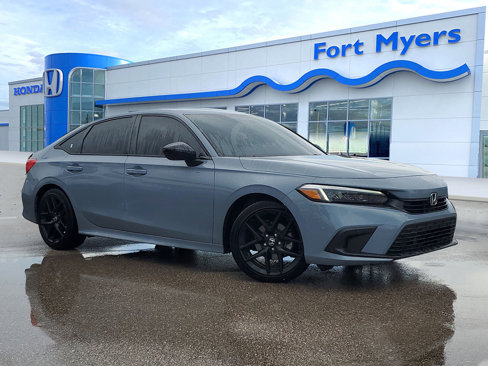 Used 2024 Honda Civic Sport image 1