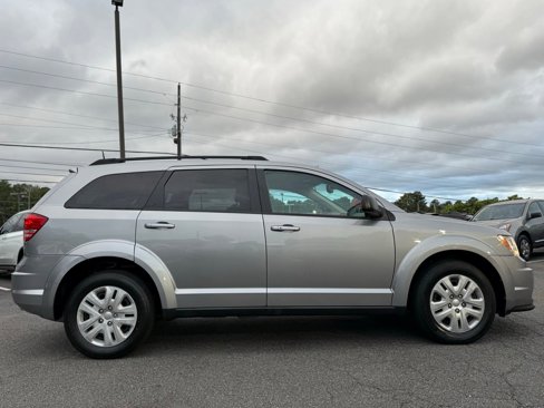 Used 2020 Dodge Journey SE image 6