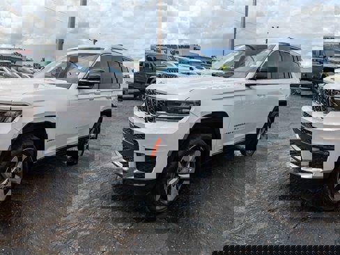 Used 2021 Jeep Grand Cherokee L Limited image 8
