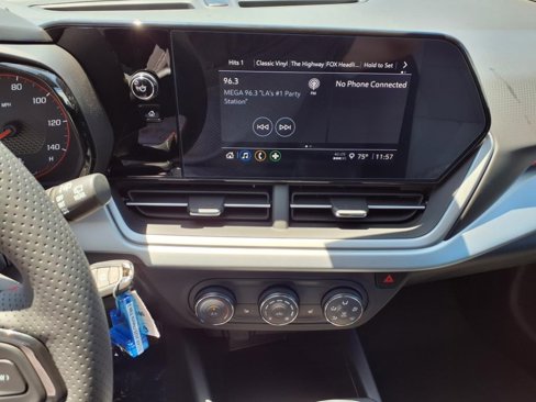 New 2025 Chevrolet Trax RS w/ Sunroof Package image 10