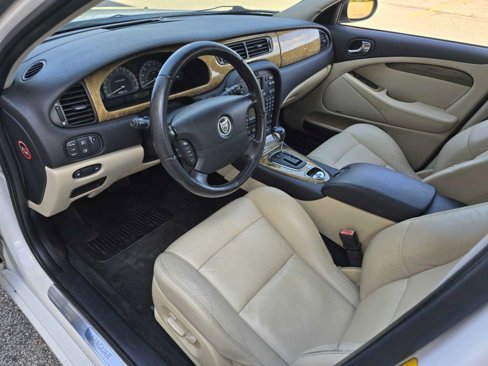 Used 2003 Jaguar S-TYPE R image 7