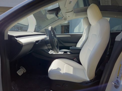 Used 2022 Tesla Model Y Performance image 10