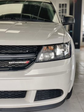 Used 2018 Dodge Journey SE w/ Blacktop Package image 3