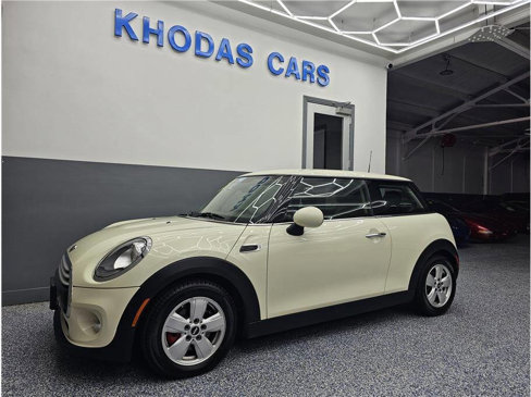 Used 2014 MINI Cooper 2-Door Hardtop image 2