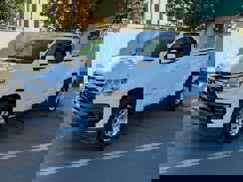 Used 2022 Chevrolet Colorado LT w/ Fleet Safety Package image 3