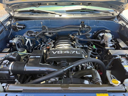 Used 2005 Toyota Sequoia SR5 image 23