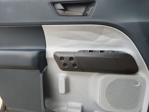 New 2025 Ford Maverick XLT w/ XLT Luxury Package image 15