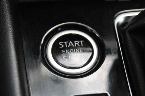 Used 2022 Nissan Kicks SR w/ Premium Package image 31