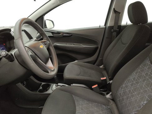 Used 2020 Chevrolet Spark LT image 17
