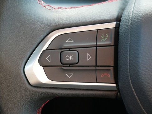 Certified 2024 Jeep Compass Trailhawk image 19
