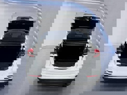 Used 2020 Ford Fusion SEL image 19