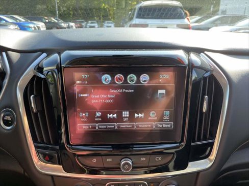 Used 2018 Chevrolet Traverse LT w/ LPO, 'HIT The Road' Package image 27