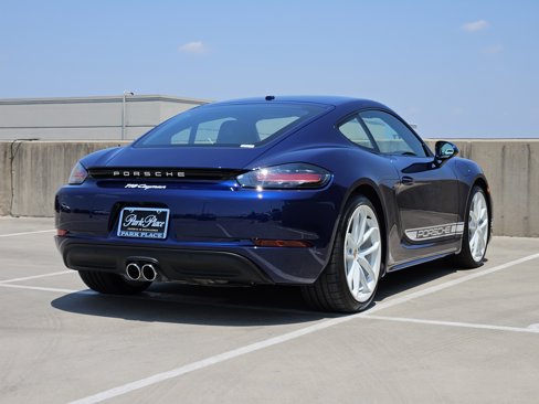 Certified 2024 Porsche 718 Cayman image 8