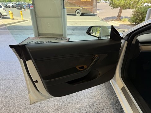 Used 2018 Tesla Model 3 Long Range image 11