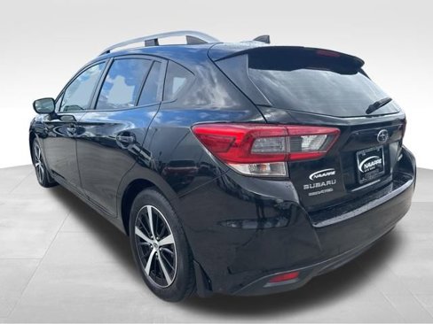 Used 2021 Subaru Impreza 2.0i Premium image 5