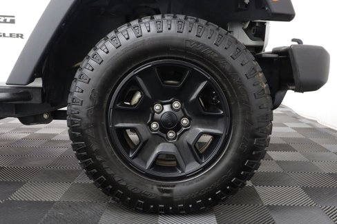 Used 2017 Jeep Wrangler Sport w/ Connectivity Group image 23