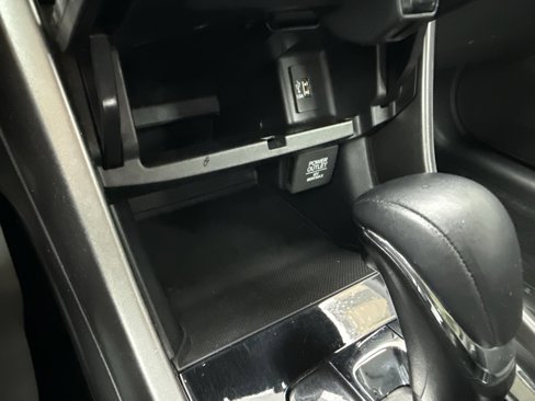 Used 2017 Honda Accord Sport image 24