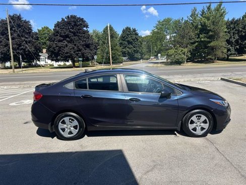 Certified 2016 Chevrolet Cruze LS image 7