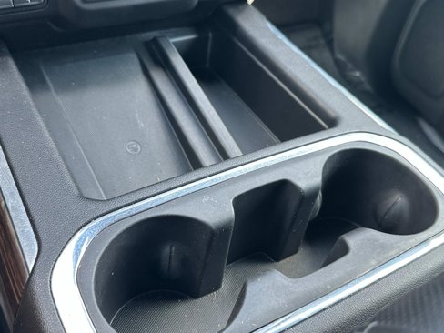 Used 2019 Chevrolet Silverado 1500 High Country image 22