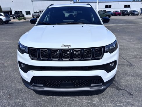 New 2026 Jeep Compass Latitude image 3