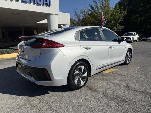 Used 2018 Hyundai Ioniq SEL w/ SEL Tech Package 02 image 3
