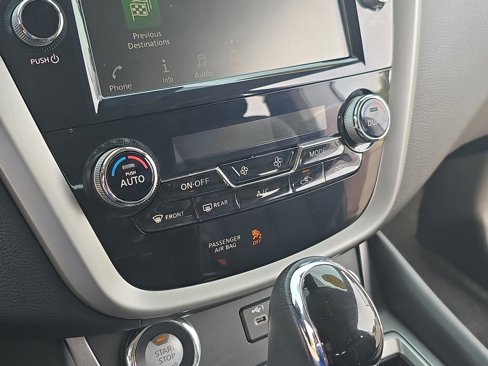 Used 2020 Nissan Murano SL w/ Moonroof Package image 24