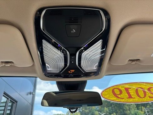 Used 2019 BMW X7 xDrive40i w/ Cold Weather Package image 32