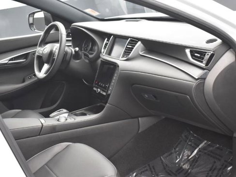 Used 2025 INFINITI QX55 Sensory w/ Lighting Package image 6