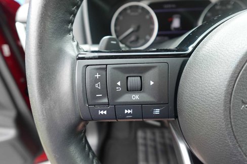 Used 2022 Nissan Rogue SV w/ SV Premium Package image 14
