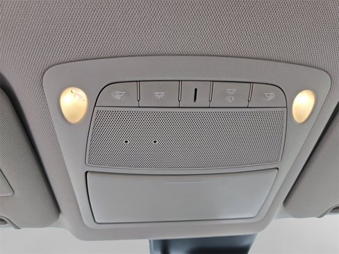 Used 2020 Nissan Rogue SV image 22