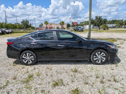 Used 2019 Nissan Altima 2.5 S image 3