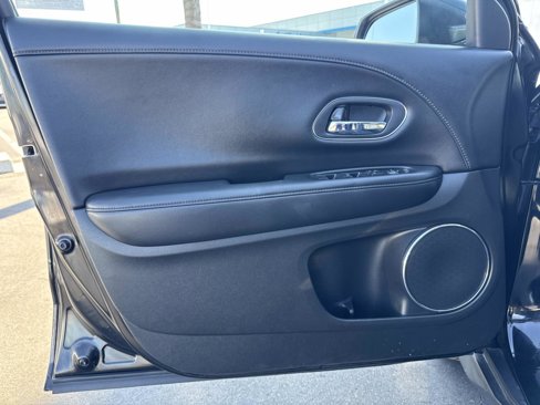 Used 2016 Honda HR-V EX-L image 13