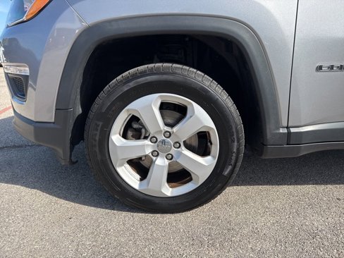 Certified 2018 Jeep Compass Latitude w/ Popular Equipment Group image 33
