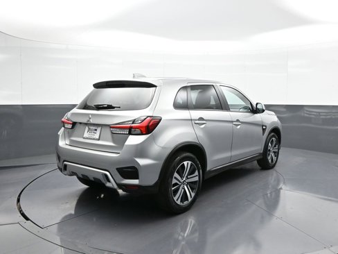 Used 2022 Mitsubishi Outlander Sport LE image 6