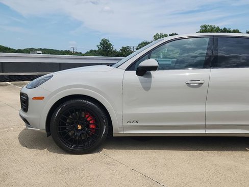Certified 2023 Porsche Cayenne GTS image 6