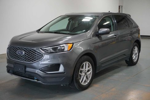 Used 2023 Ford Edge SEL image 1