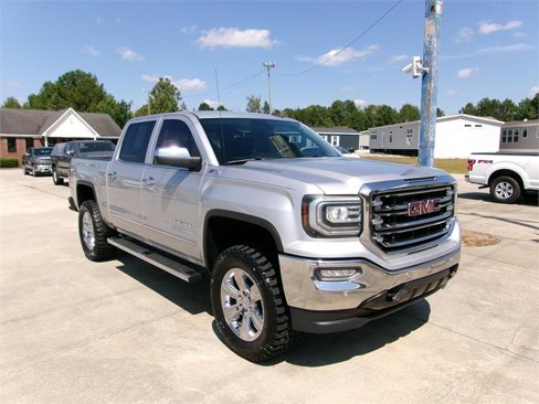 Used 2018 GMC Sierra 1500 SLT image 2