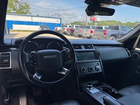 Used 2020 Land Rover Discovery SE image 10