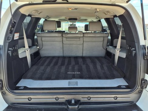 Used 2014 Toyota Sequoia Limited image 18