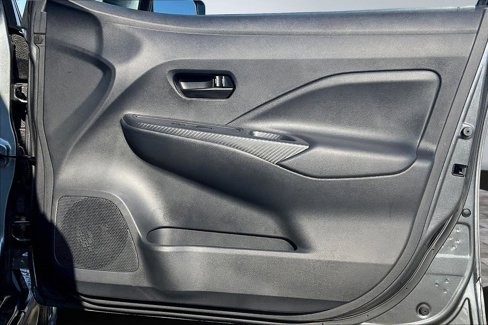 Used 2025 Nissan Versa S w/ Trunk Package image 20