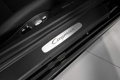 Used 2025 Porsche 718 Cayman image 41
