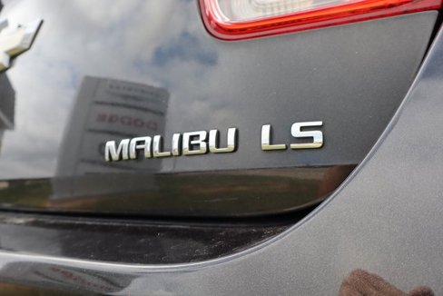Used 2015 Chevrolet Malibu LS image 25