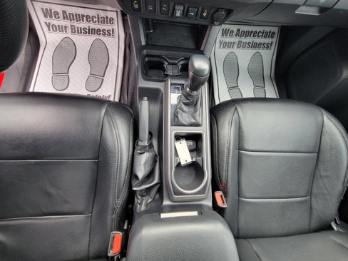 Used 2020 Toyota Tacoma 4x4 Double Cab image 18