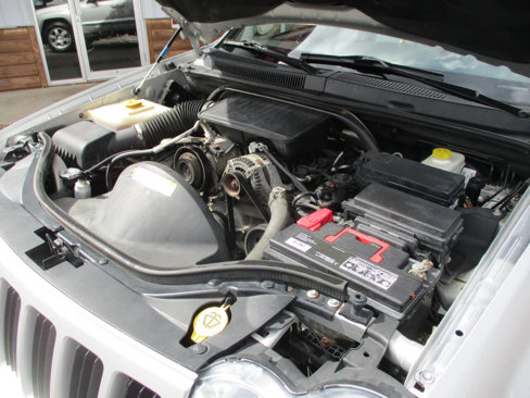 Used 2008 Jeep Grand Cherokee Laredo image 38